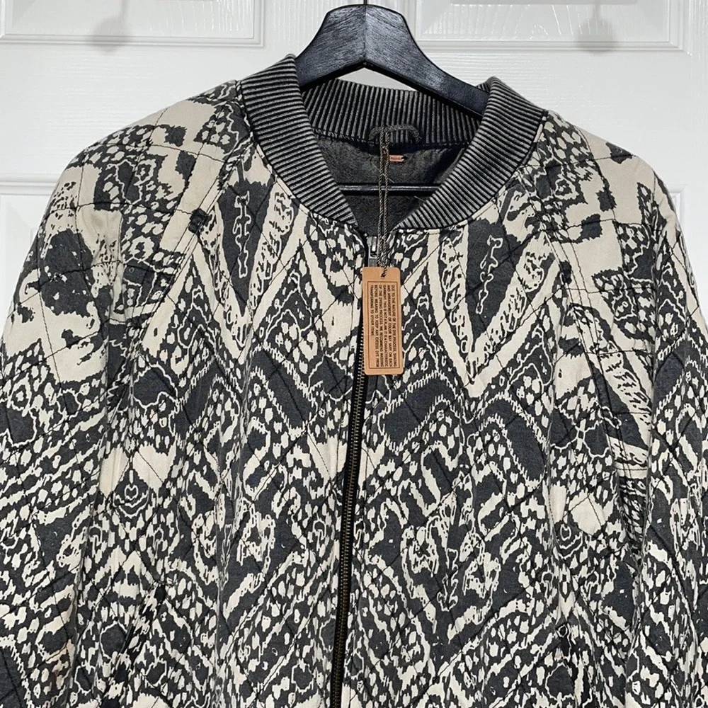 Free People Black and Cream Bomber Jacket - Picture 7 of 14